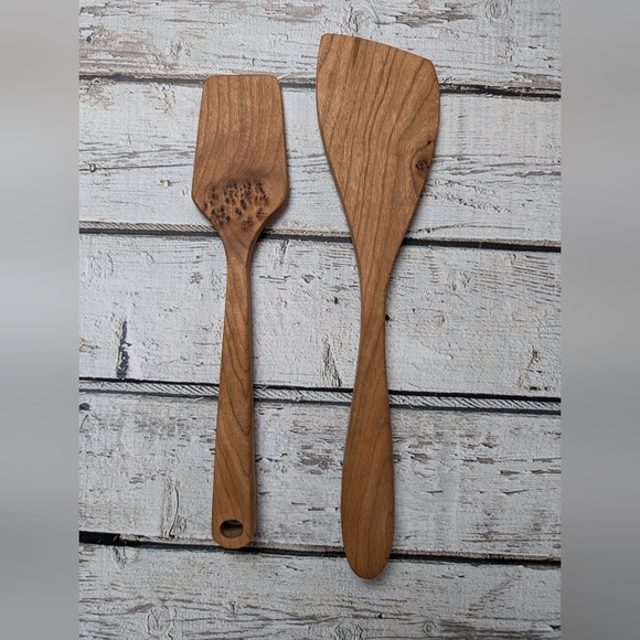 Handmade Cherry Wood Spatula Set - Picture 2 of 4
